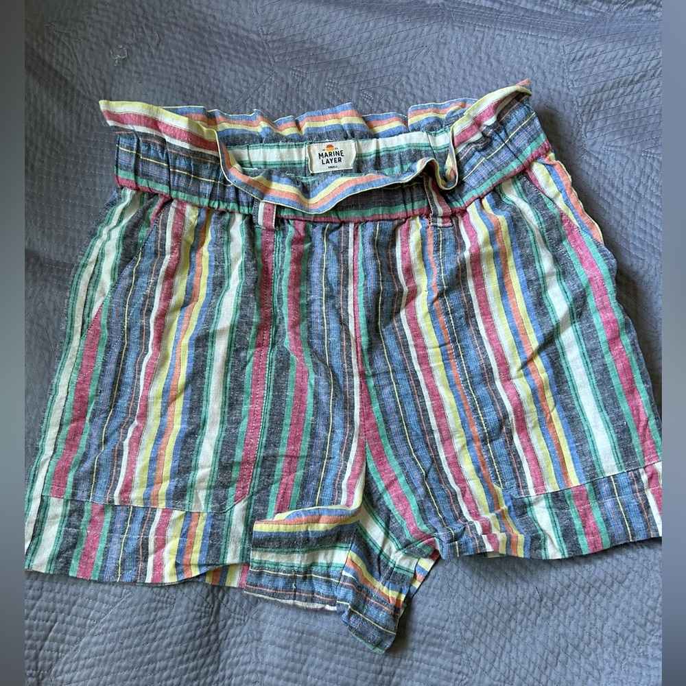 Linen Marine Layer Shorts - size small - NWOT
